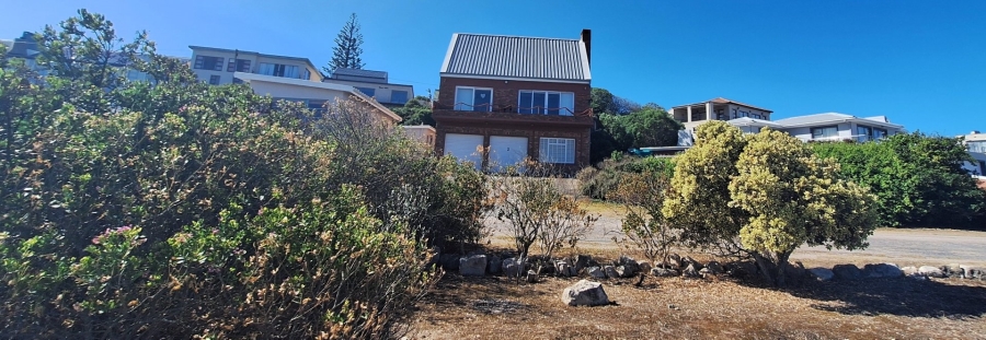 5 Bedroom Property for Sale in Witsand Western Cape